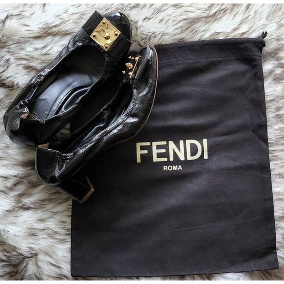 Fendi Patent Logo-Bow Ballerina Pumps Black Size 36.5 - Picture 1 of 11